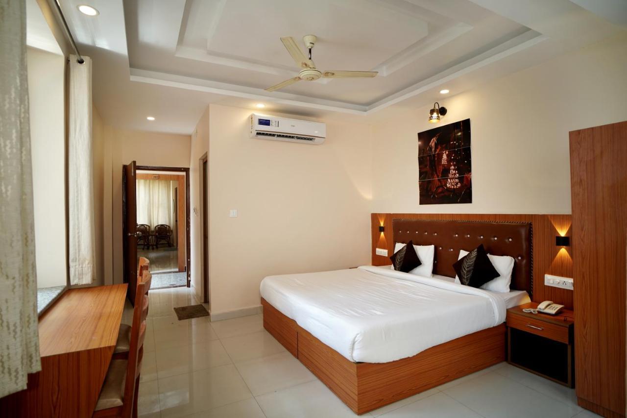 Karwaan Hostel Rishīkesh Dış mekan fotoğraf