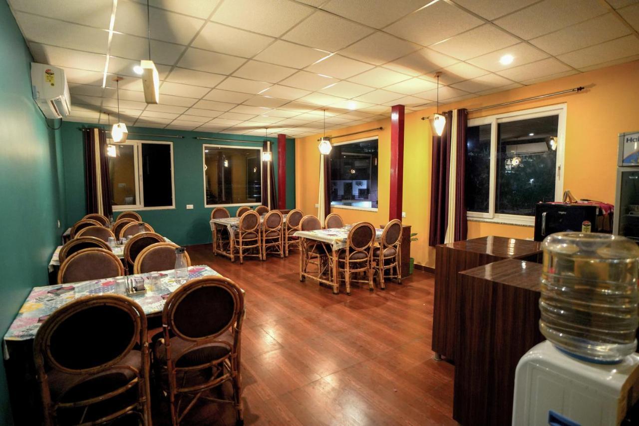 Karwaan Hostel Rishīkesh Dış mekan fotoğraf